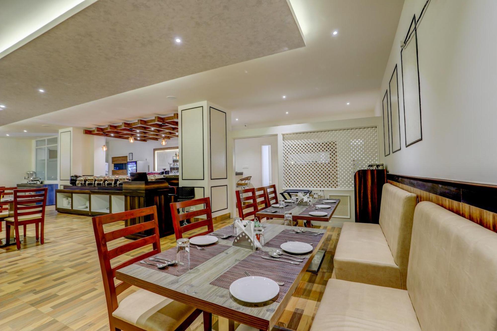 Hotel Banari Regency By Summit à Namchi Extérieur photo