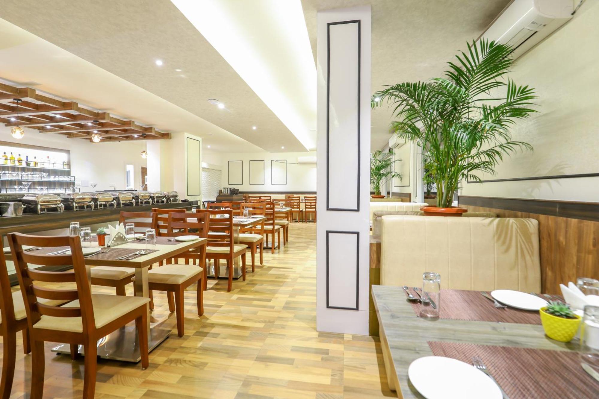 Hotel Banari Regency By Summit à Namchi Extérieur photo